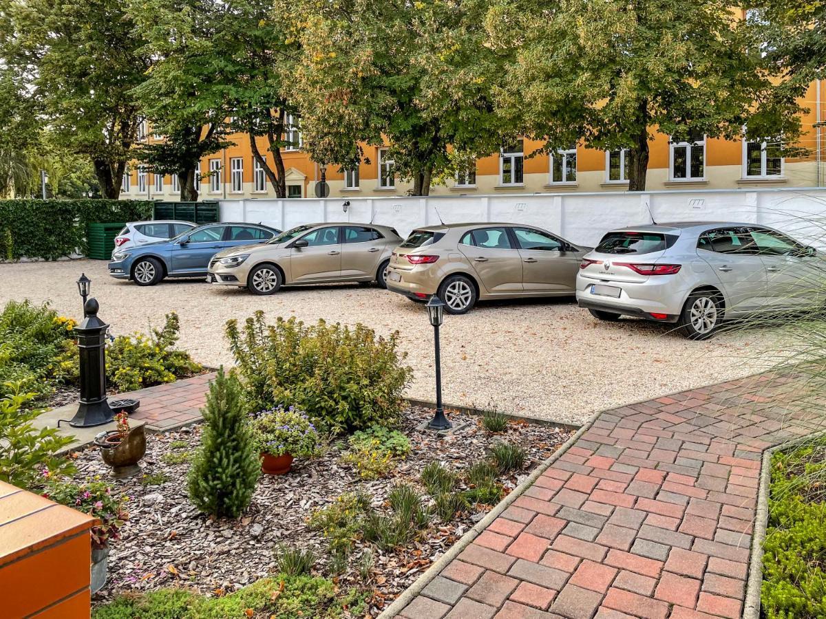Bed and Breakfast Szin-Es Vendeghaz Szentes Zewnętrze zdjęcie