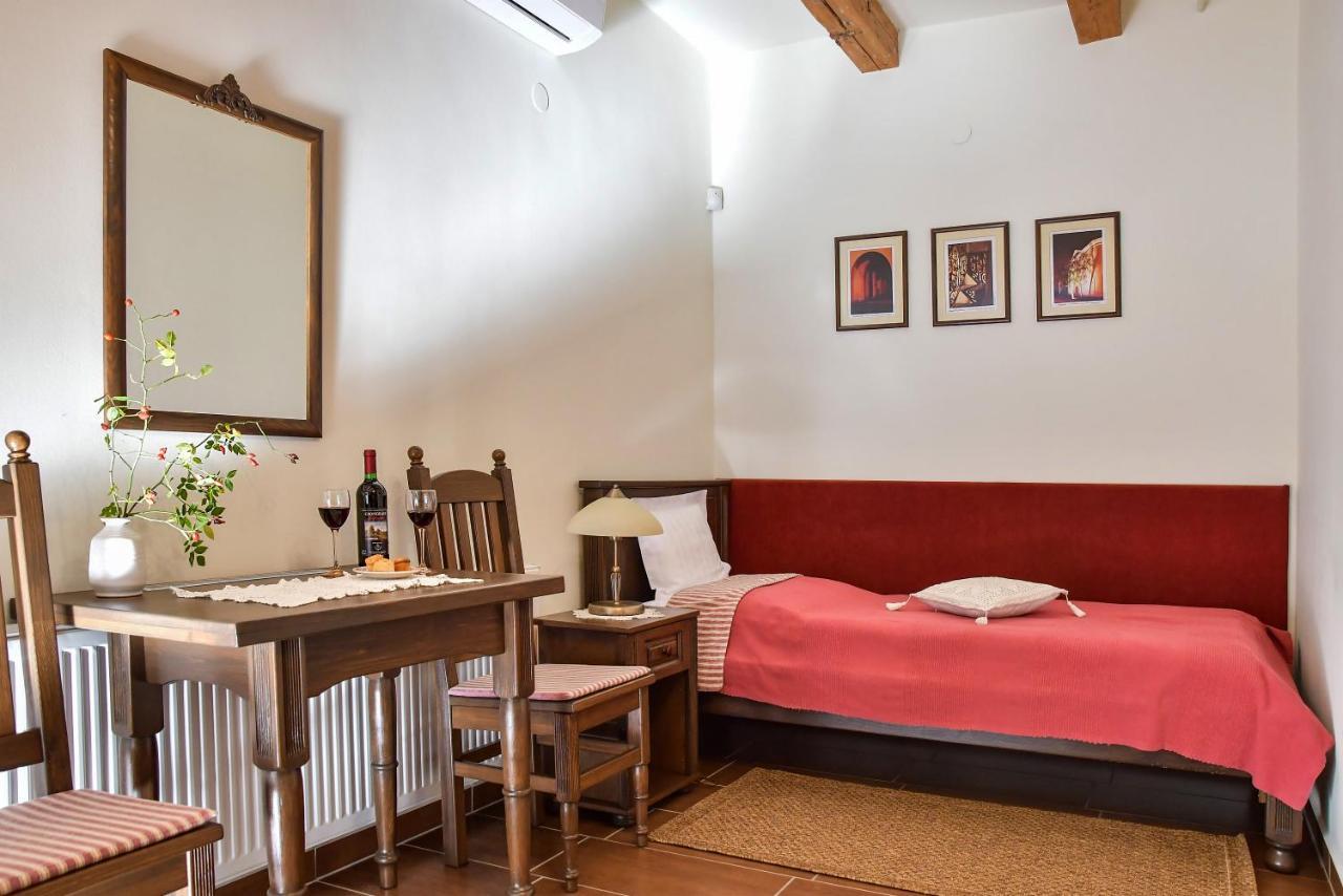 Bed and Breakfast Szin-Es Vendeghaz Szentes Zewnętrze zdjęcie
